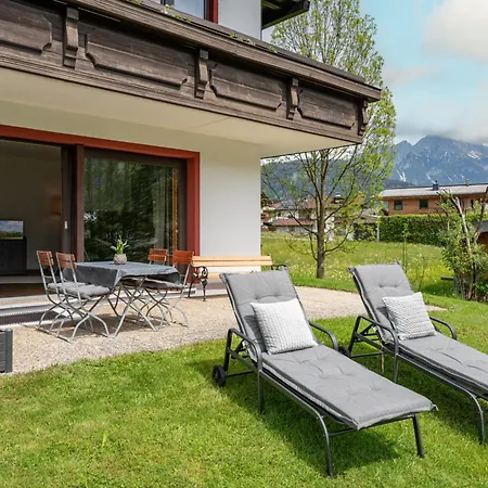 Au Guest house